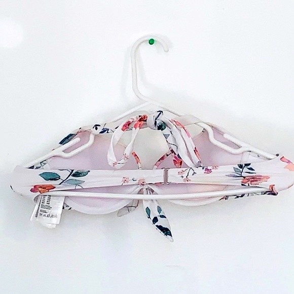 SOLD: H&M Bra - Picture 2 of 4